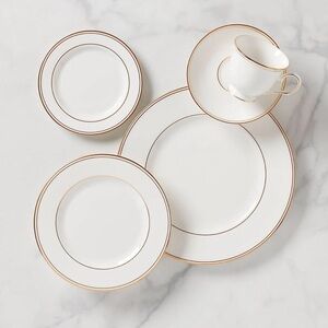 Lenox - Federal Gold 5pc Setting- NEW